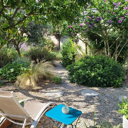 モンペリエChez Nous Dans Notre Petit Jardinアパートメント エクステリア 写真