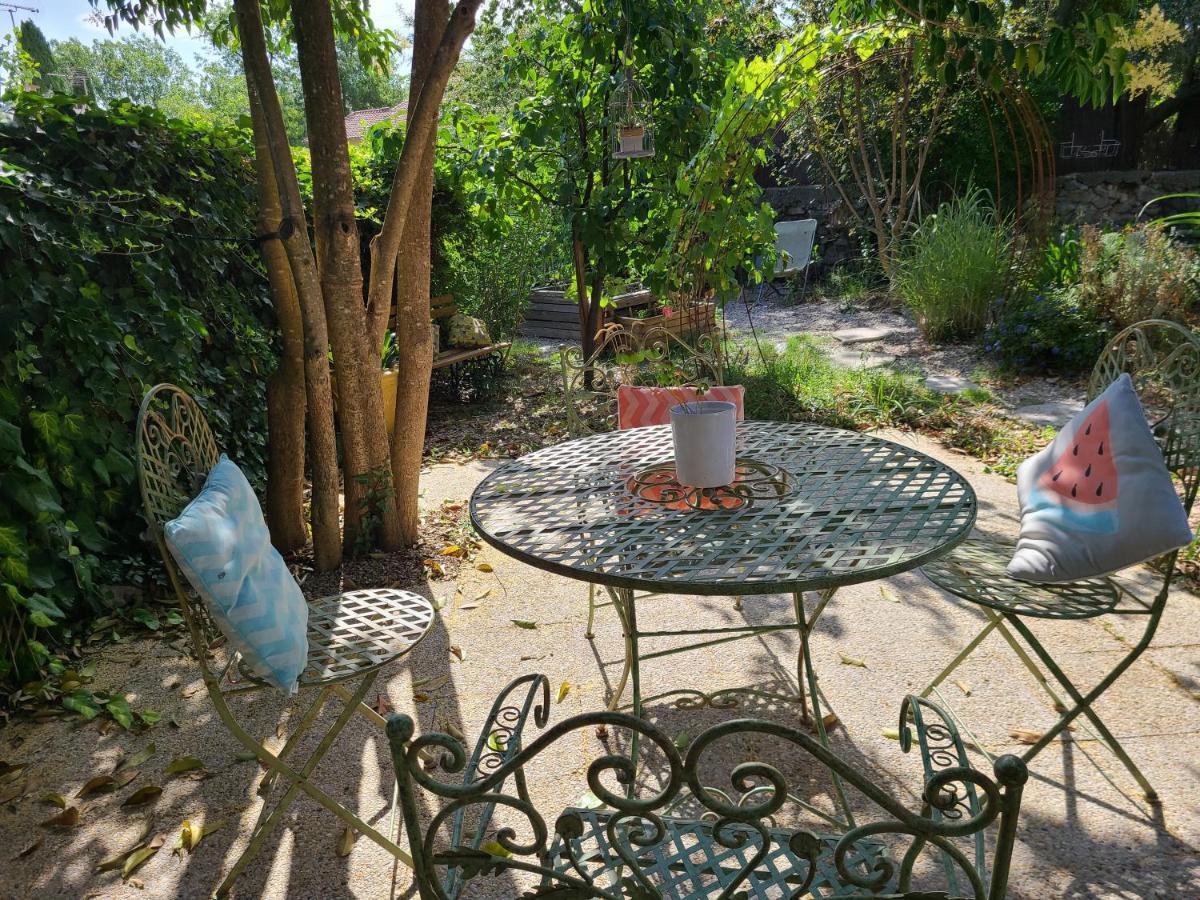 モンペリエChez Nous Dans Notre Petit Jardinアパートメント エクステリア 写真